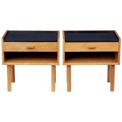 Pair of Oak Bedside Tables Designed by Hans J Wegner for RY Mobelfabrik