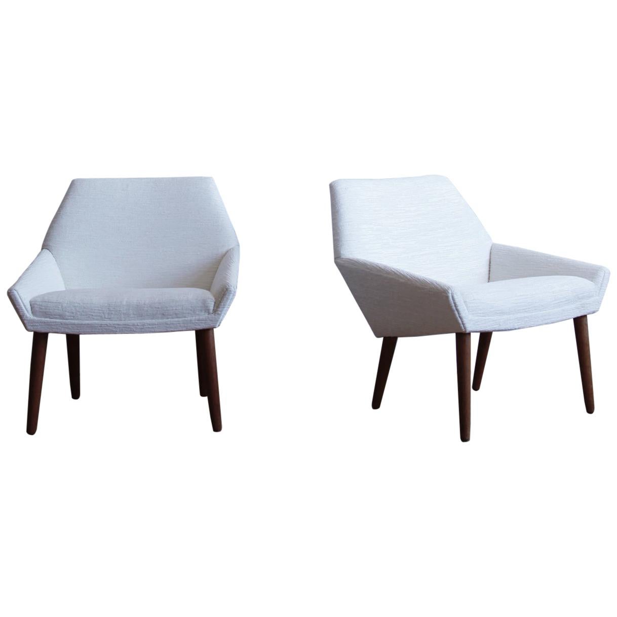 Pair of Modern Lounge Chairs by Poul Thorsbjerg For Sale