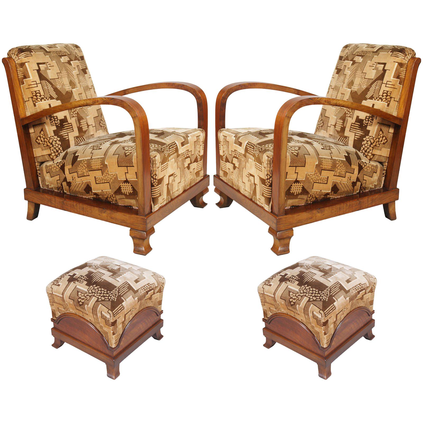 Early 20th Century, Pair of Italy Art Deco Armchairs with Footrest, in Walnut