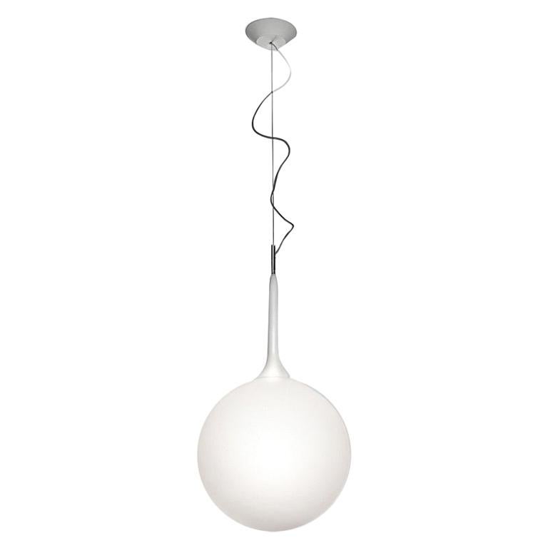 Lampe à suspension Artemide Castore 42 en blanc avec rallonge