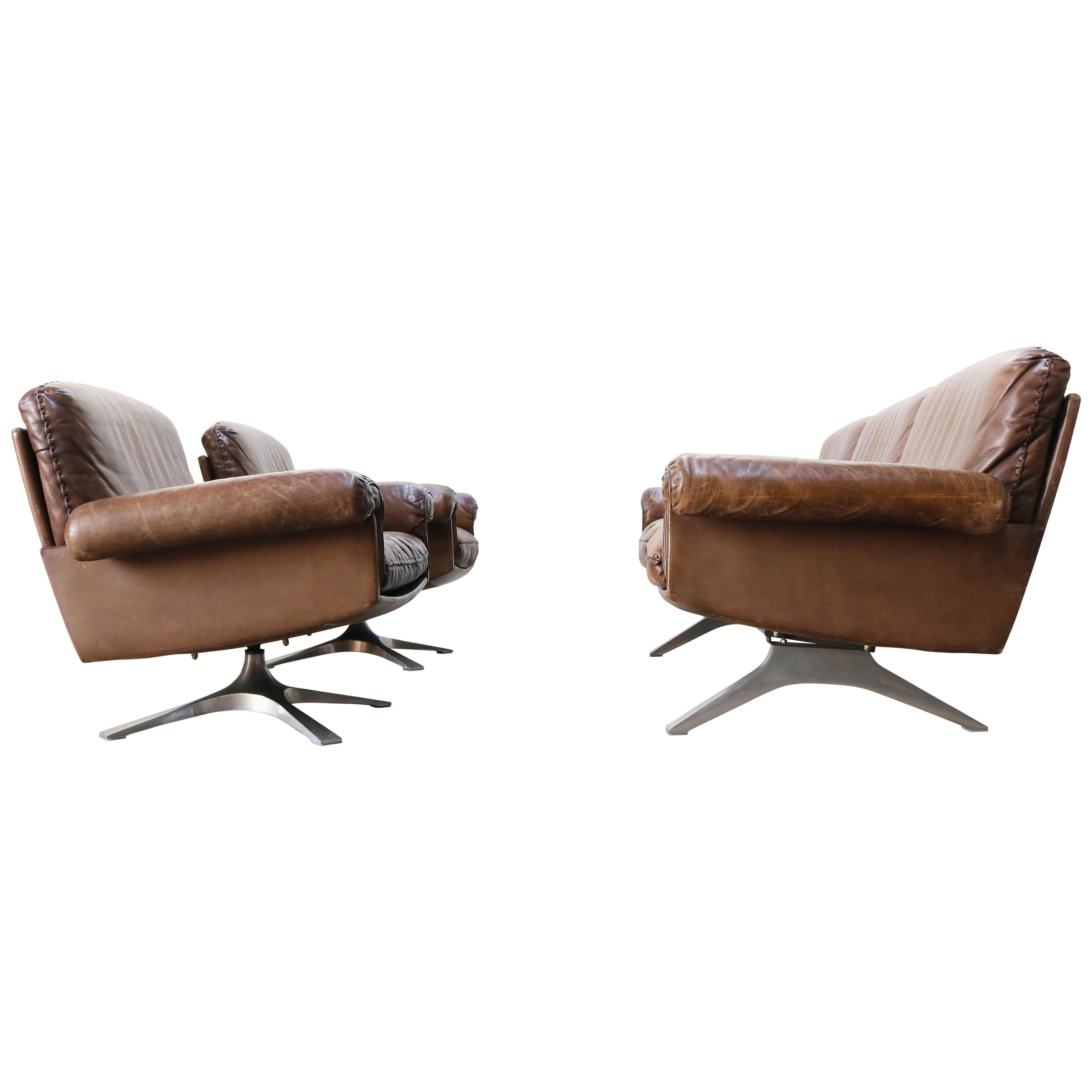 Swiss De Sede DS 31 Set Three-Seat Sofa and 2 Swivel Lounge Chairs, 1970s Brown