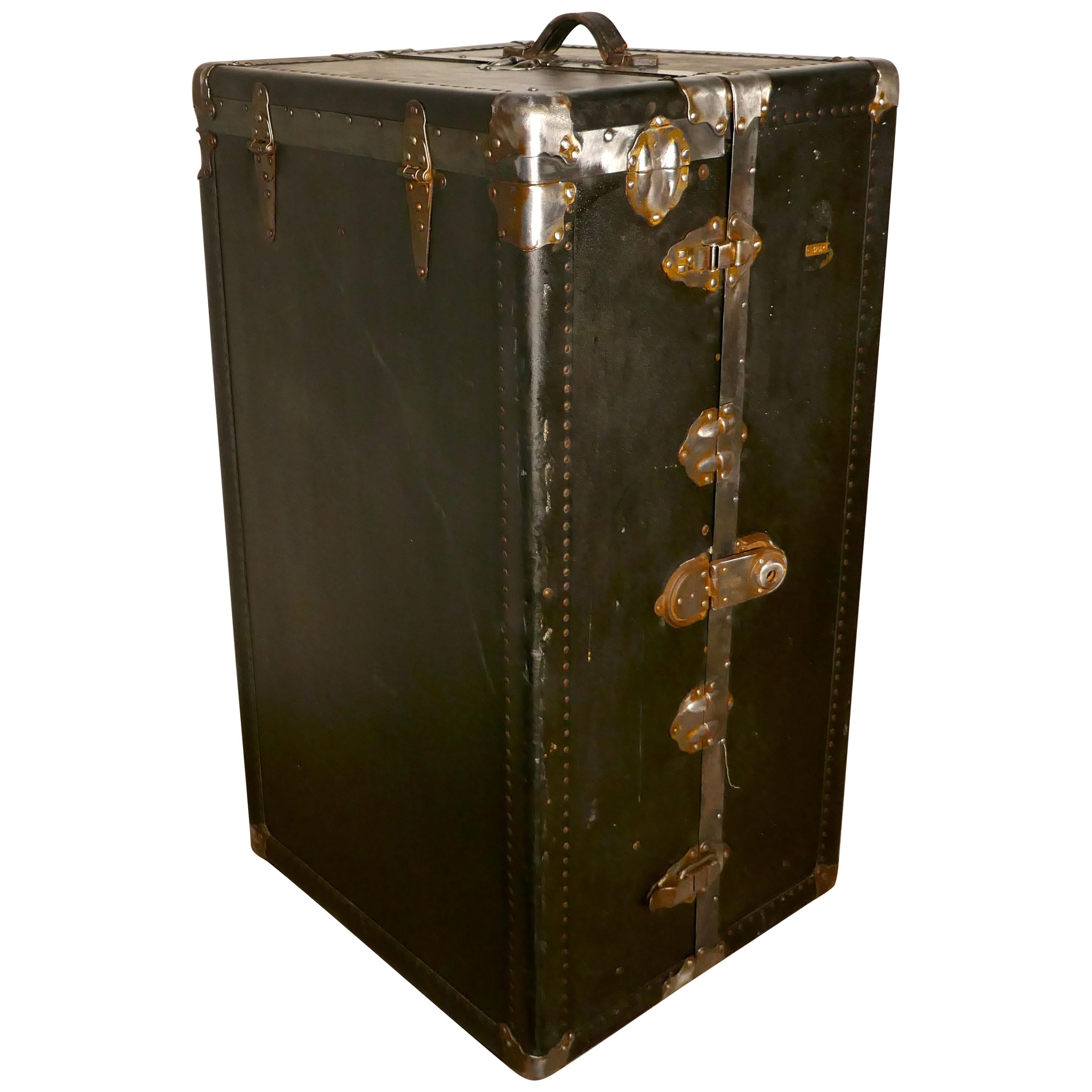 upright wardrobe steamer trunk
