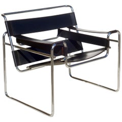 "Wassily" Marcel Breuer by Gavina Bauhaus Design 1960er Jahre Schwarzer Ledersessel