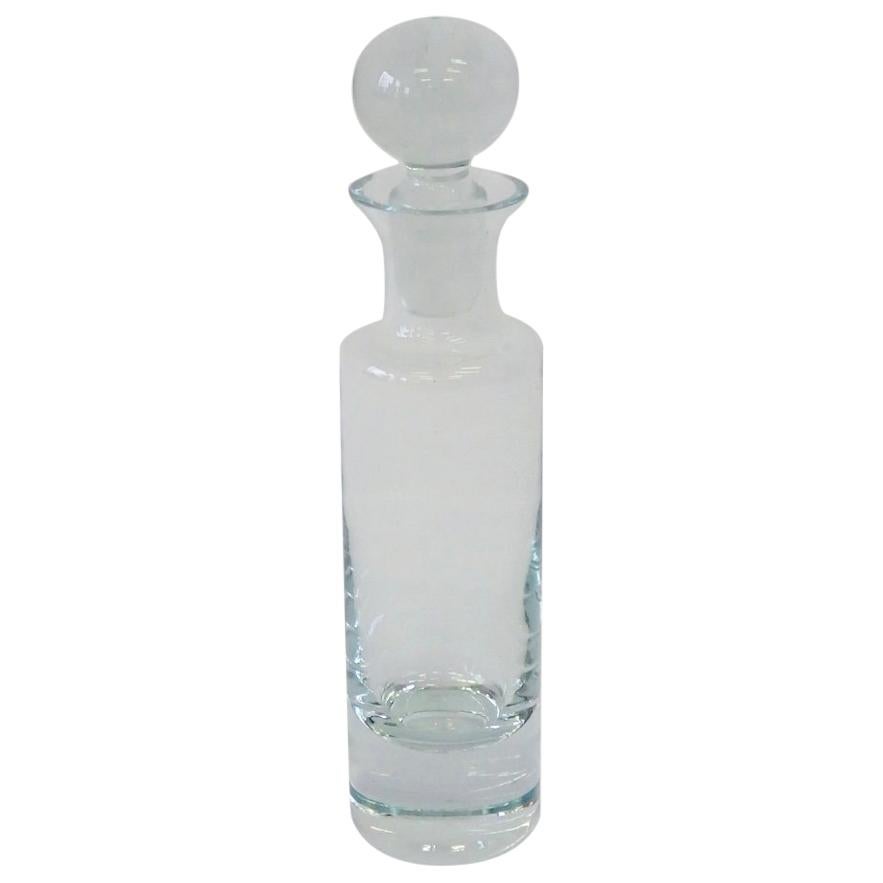 Decanter per liquori modernista in cristallo a forma di cilindro in vendita