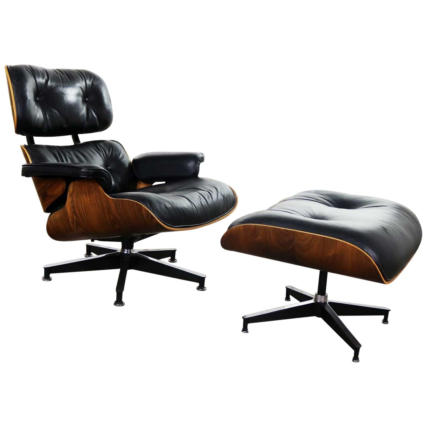 Vintage Eames Lounge Chair & Ottoman in Black Leather & Rosewood Herman Miller