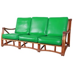 Heywood-Wakefield Hollywood Regency Modernes Rattan-Sofa aus der Mitte des Jahrhunderts