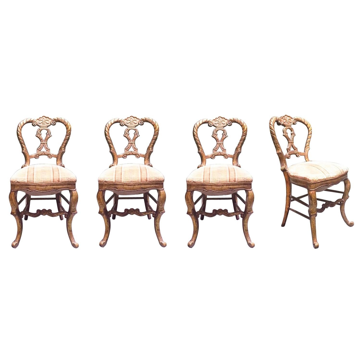 Mid-18th Century Set of Four Italian Upholstered Giltwood Chairs For Sale