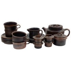 "Ruska" Tea Set, 15 Pieces, Ruska, Arabia Designed by Ulla Procopé