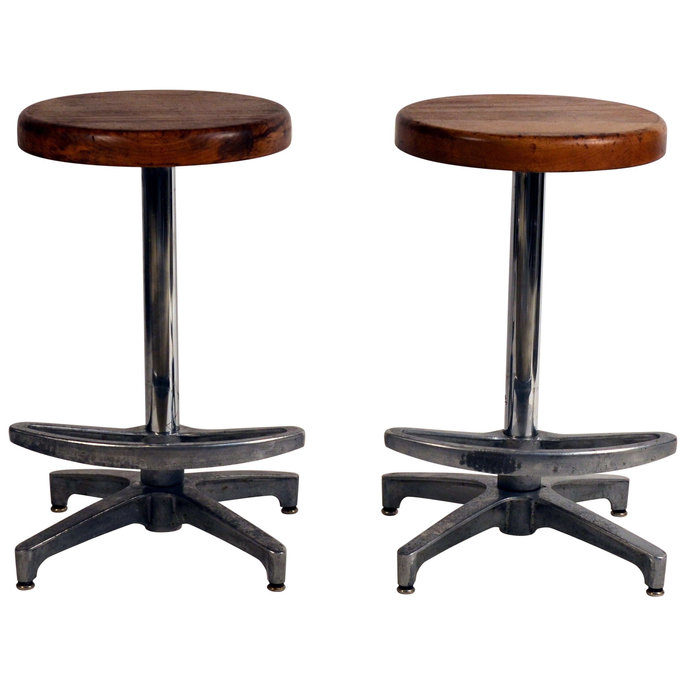 PAIR OF 19THC CAPTAINS CHAIR/SWIVEL BAR STOOLS at 1stDibs