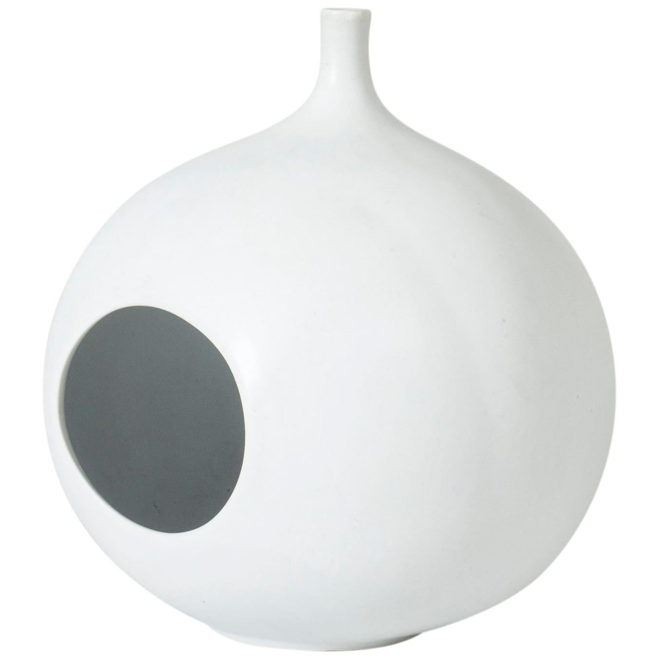 Vaso "Pungo" in gres di Stig Lindberg, metà del secolo scorso