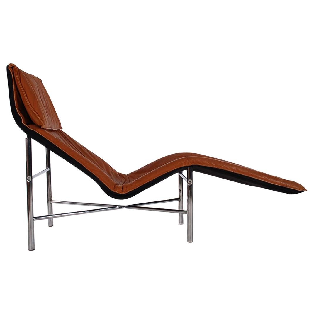 Midcentury Danish Modern Brown Leather Chaise Lounge Chair by Tord Björklund For Sale