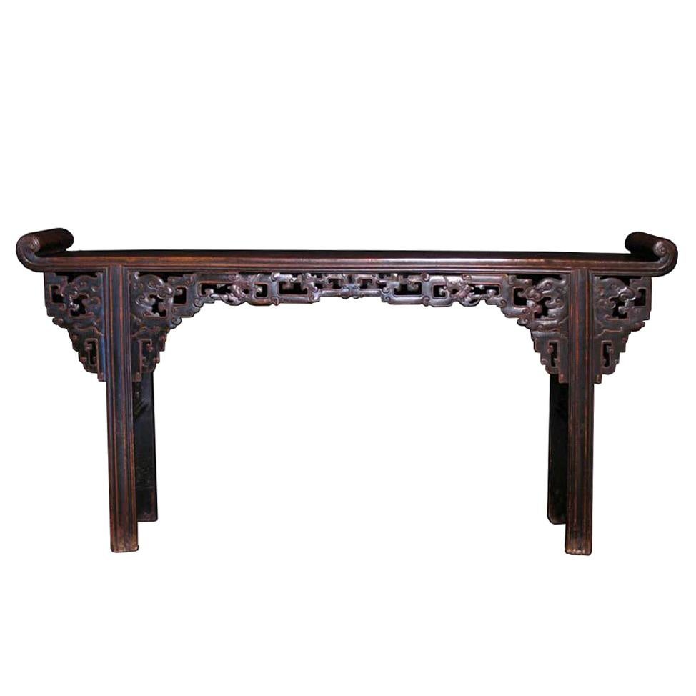 19th Century Chinese Hardwood Provincial-Style Altar Table For Sale