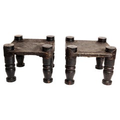Paire de tables d'appoint anglo-indiennes en bois d'ébène, vers 1860