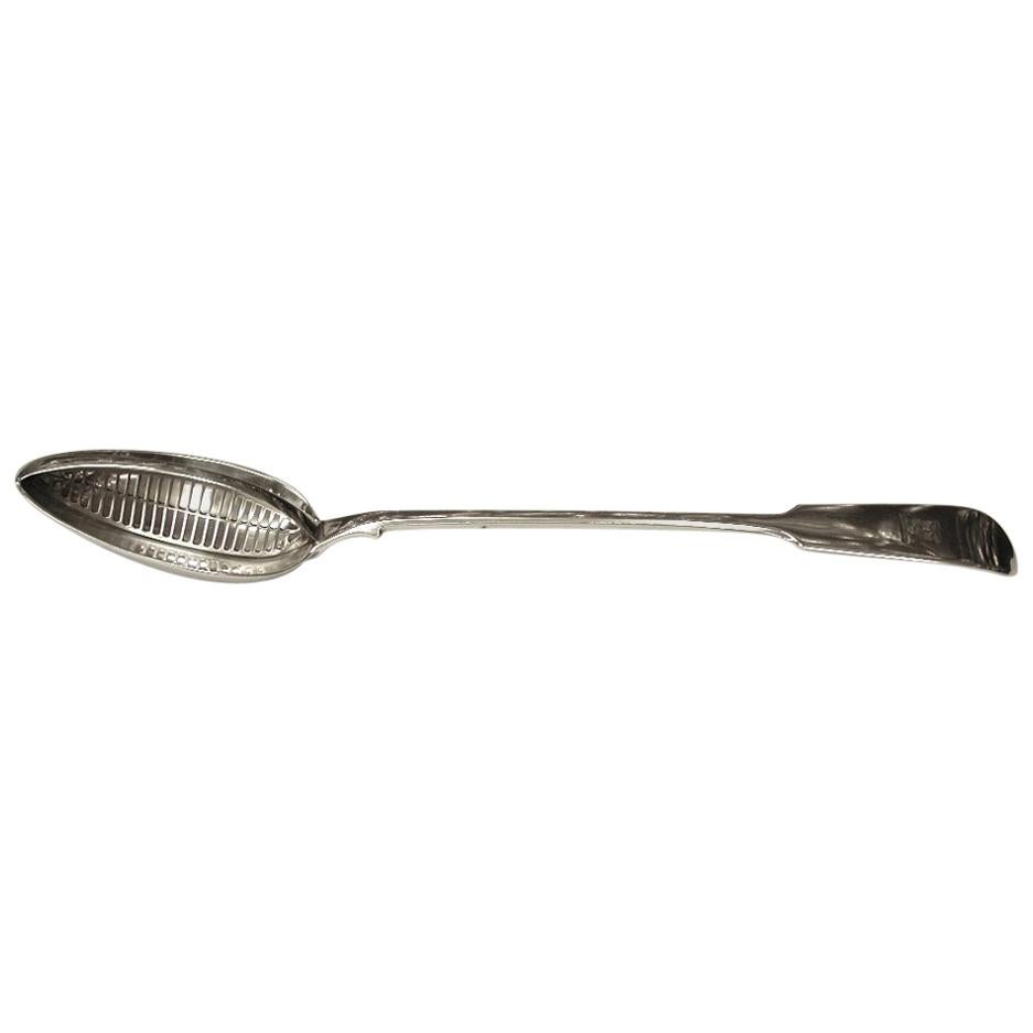 Antique Victorian Fiddle Pattern Silver Straining Spoon, William Eaton, 1843 For Sale