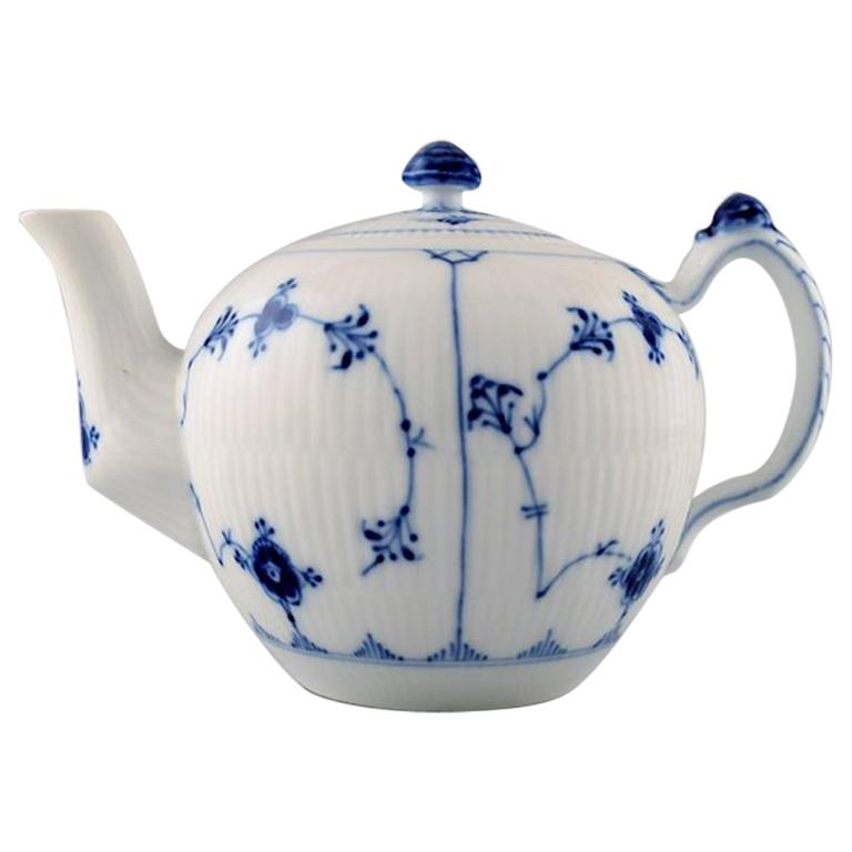 Bing & Grondahl/B&G, Blue Fluted, Teapot