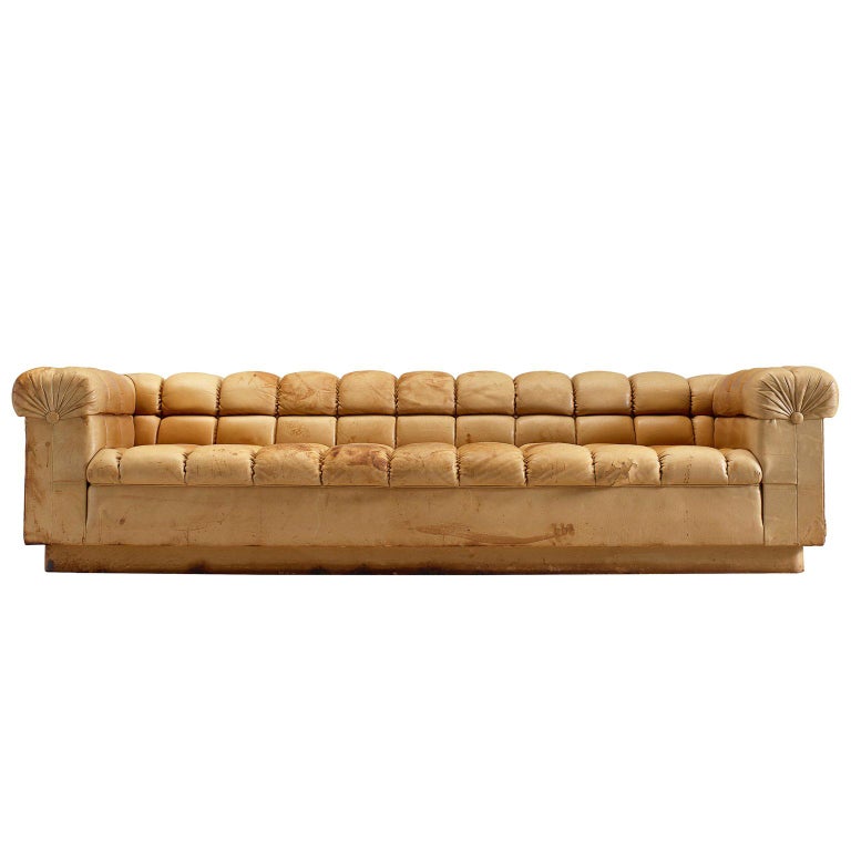 Edward Wormley Party sofa in cognac leather, 1950–59, offered by Morentz