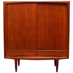 Mid-Century Modern Schränke