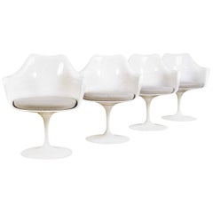 Eero Saarinen for Knoll White Tulip Arm Chairs, Gray Knoll Cushions, Set of 4