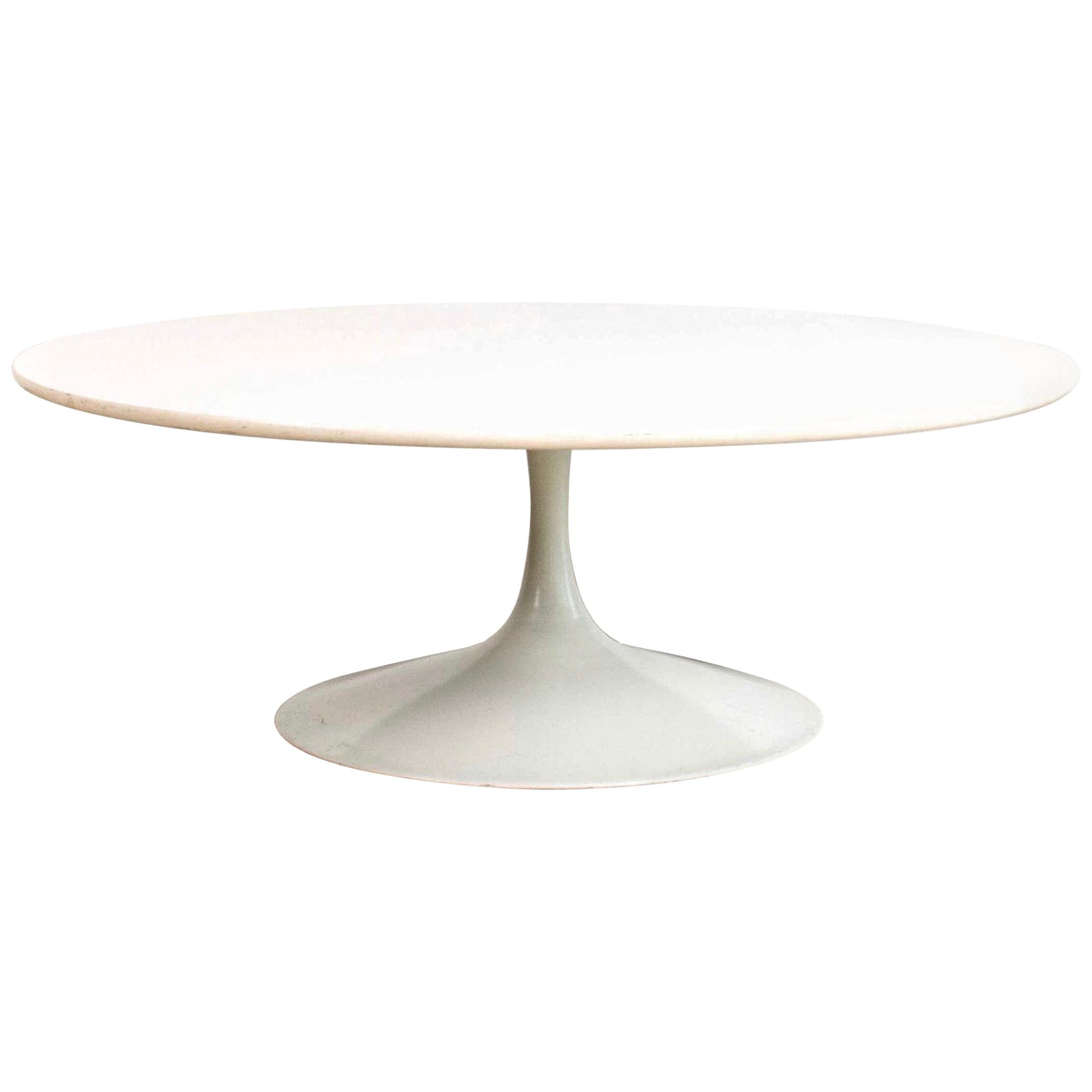 Midcentury Saarinen Style Round White Tulip Coffee Table, 1960s