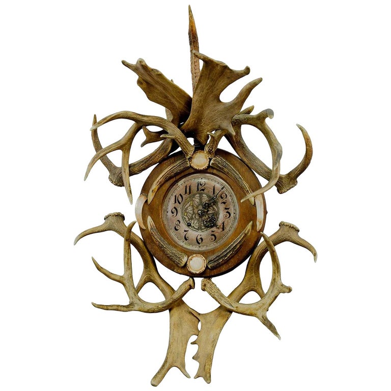 Antique Cabin Decor Antler Wall Clock 1900 For Sale At 1stdibs