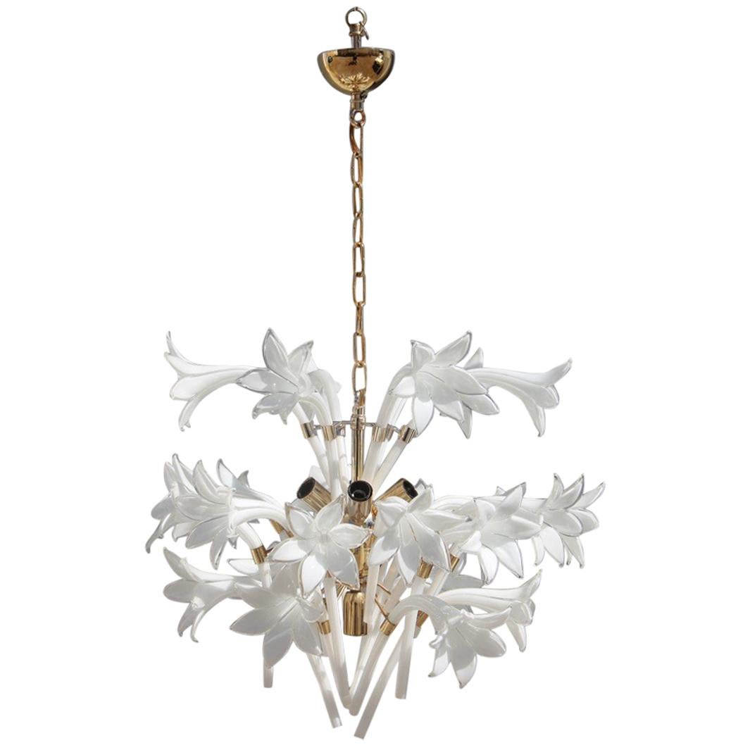 Round Chandelier Murano Glass Flowers White Gold Brass Italian Design, 1970