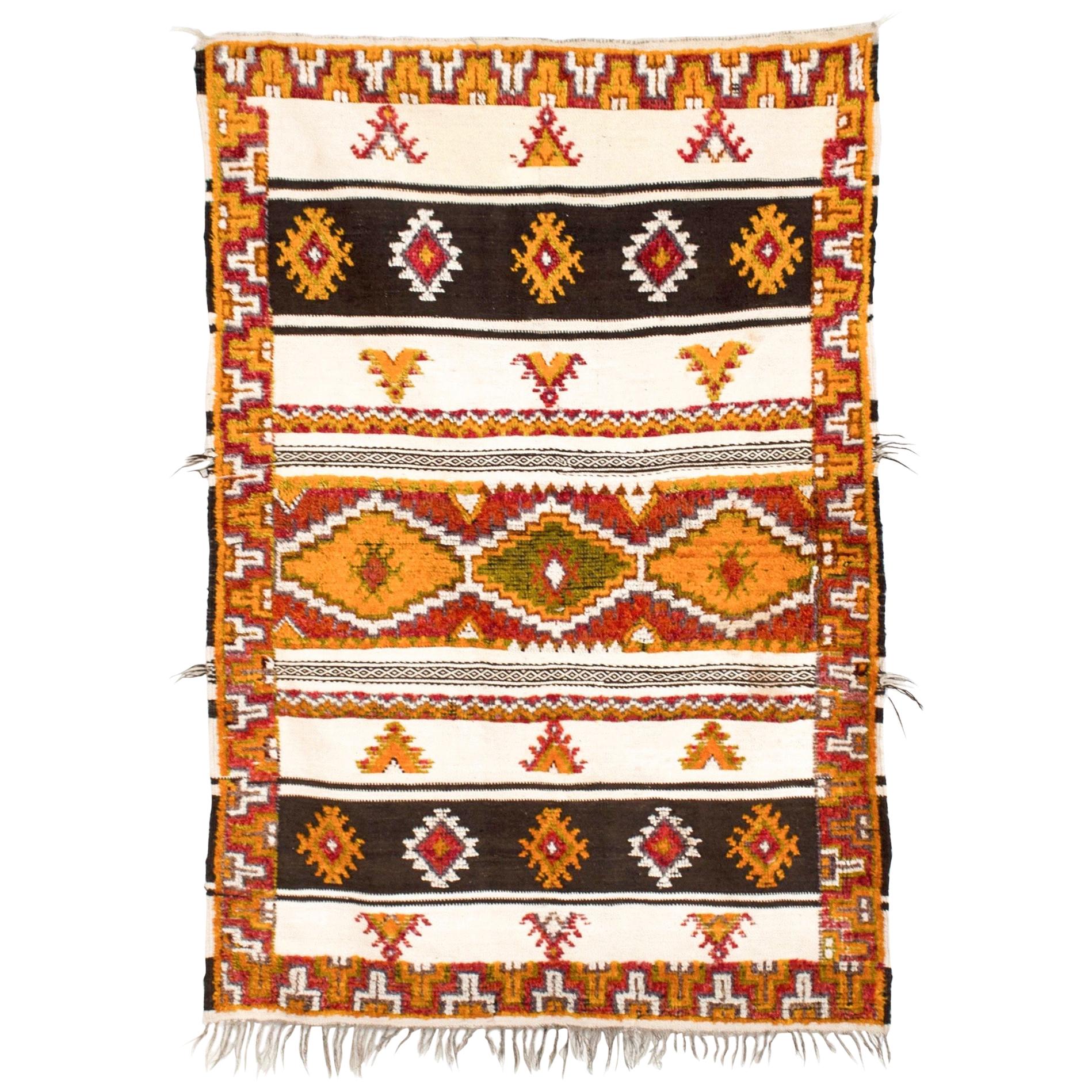 Vintage Midcentury Moroccan Berber Wool Floor Rug For Sale