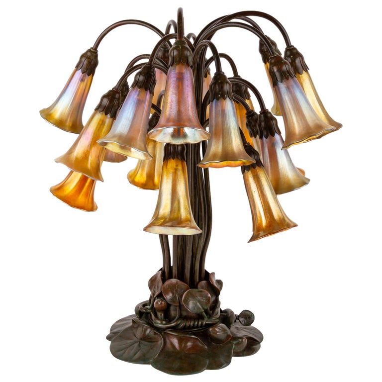 Art Nouveau Eighteen-Light Lily Table Lamp by Tiffany Studios at 1stDibs | art  nouveau lily lamp, tiffany pond lily table lamp