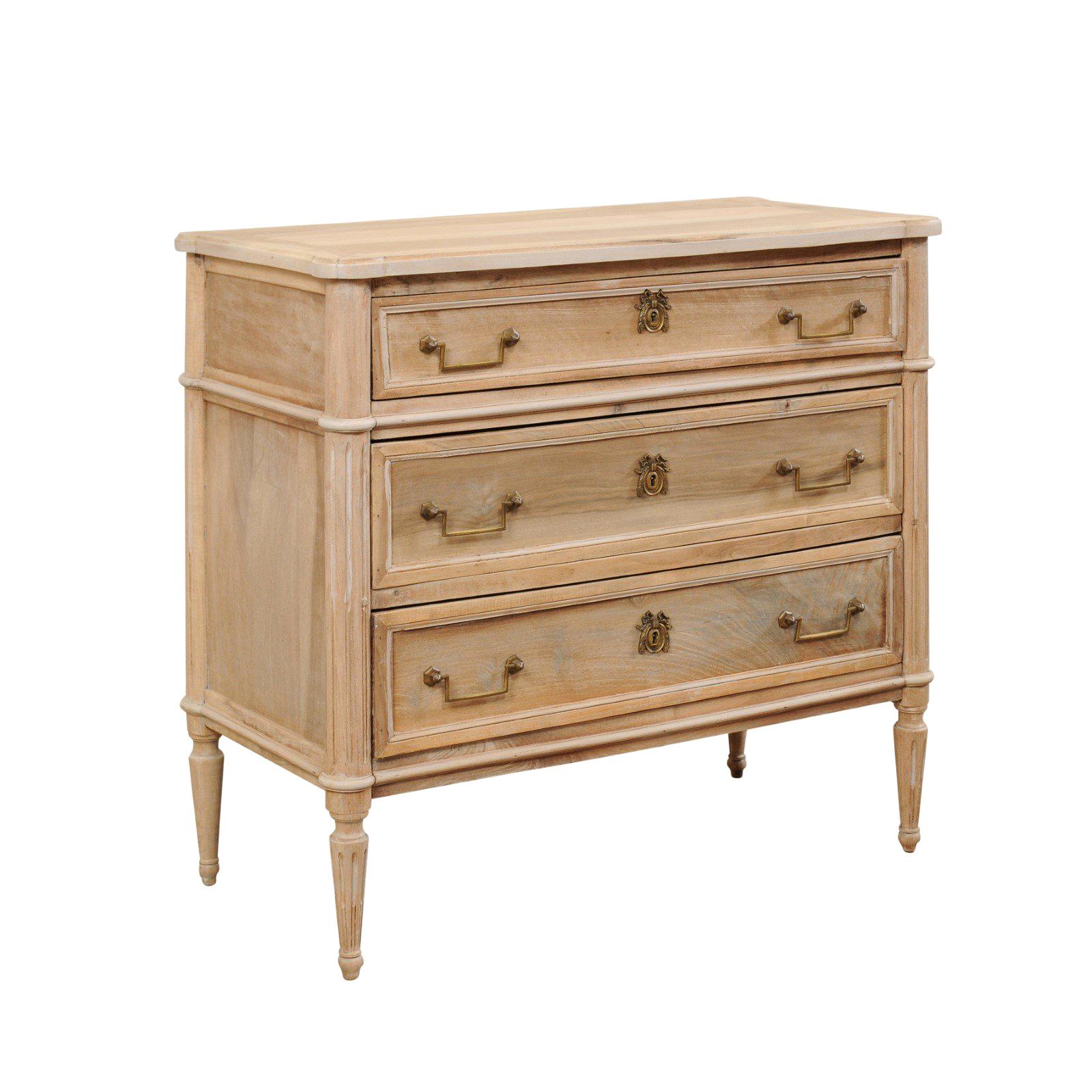 French Raised Neoclassical Style 3-Drawer Chest, Early 20th Century