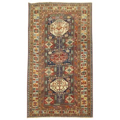 Tapis Shirvan tribal ancien