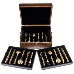 Antique German 14-Karat Solid Gold Renaissance Style Cutlery Service, circa 1830