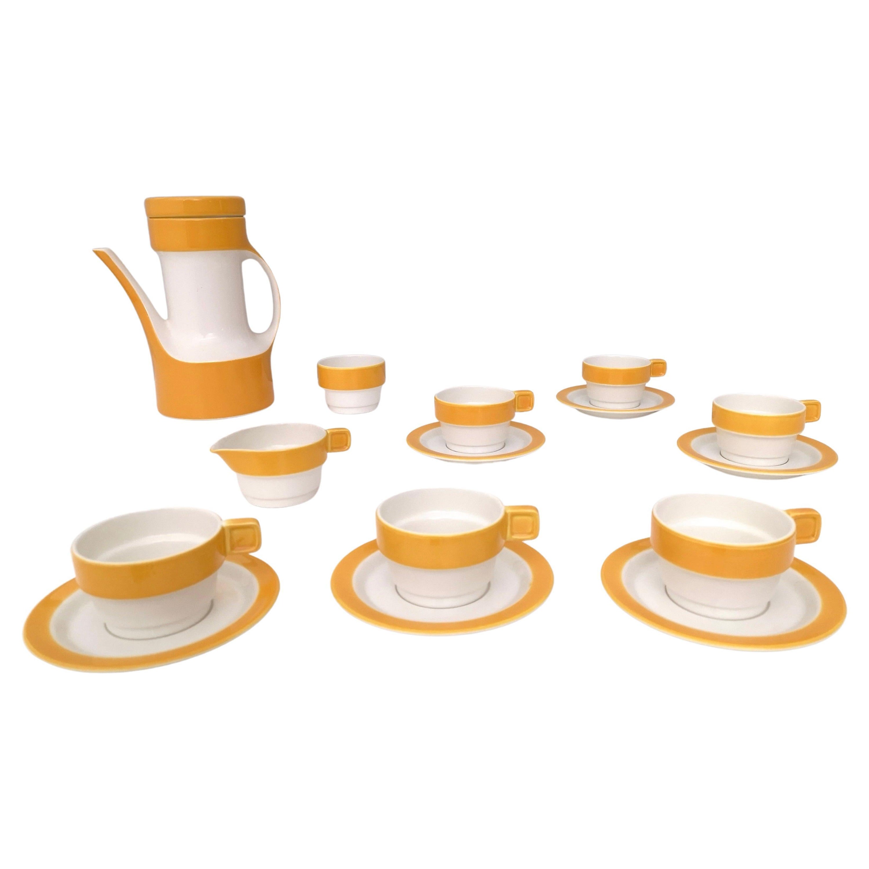 16-Piece Coffee/Teapot Set by Riccardo Schweizer Prod. by Pagnossin Ceramica For Sale