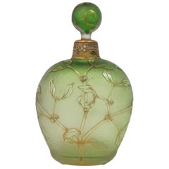 Bouteille en verre antique Daum Nancy avec bouchon