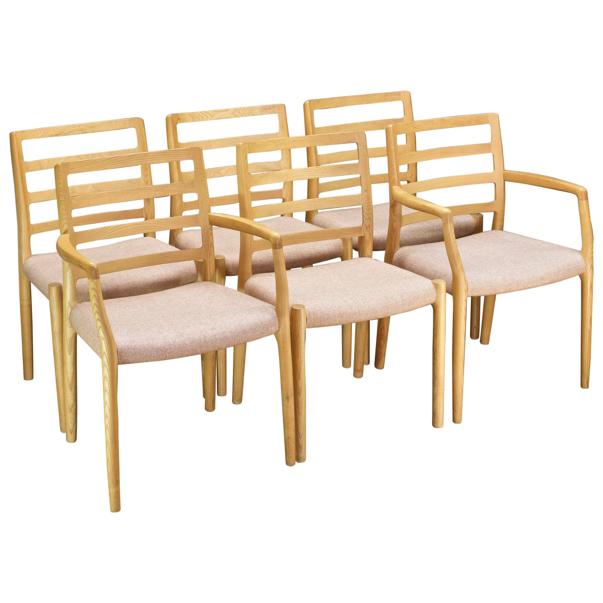 6 chaises de salle à manger scandinaves tapissées danoises Mid-Century Modern Cabin Chalet en vente