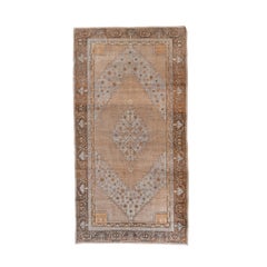 Antiker Khotan-Teppich, weiche Palette