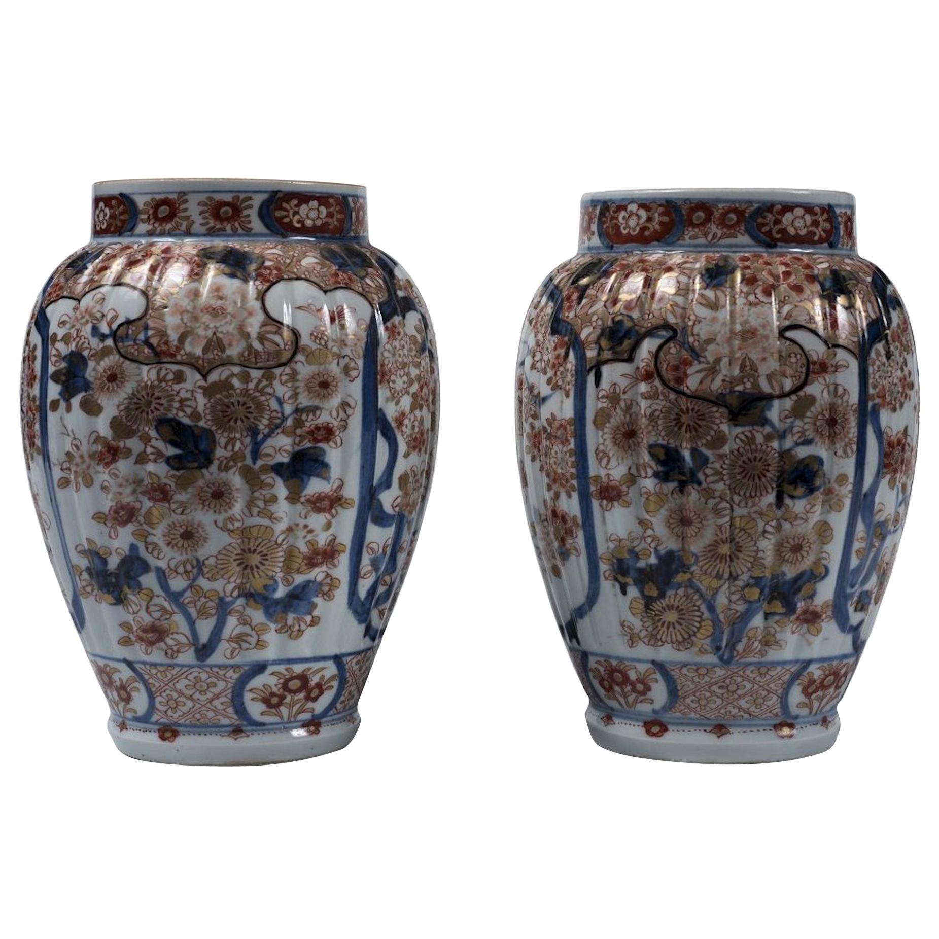 Pair of Antique Japanese Porcelain Vases, End of 19th Century For Sale
