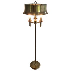 Bellissima lampada da terra in bronzo e ottone con paralume in ottone