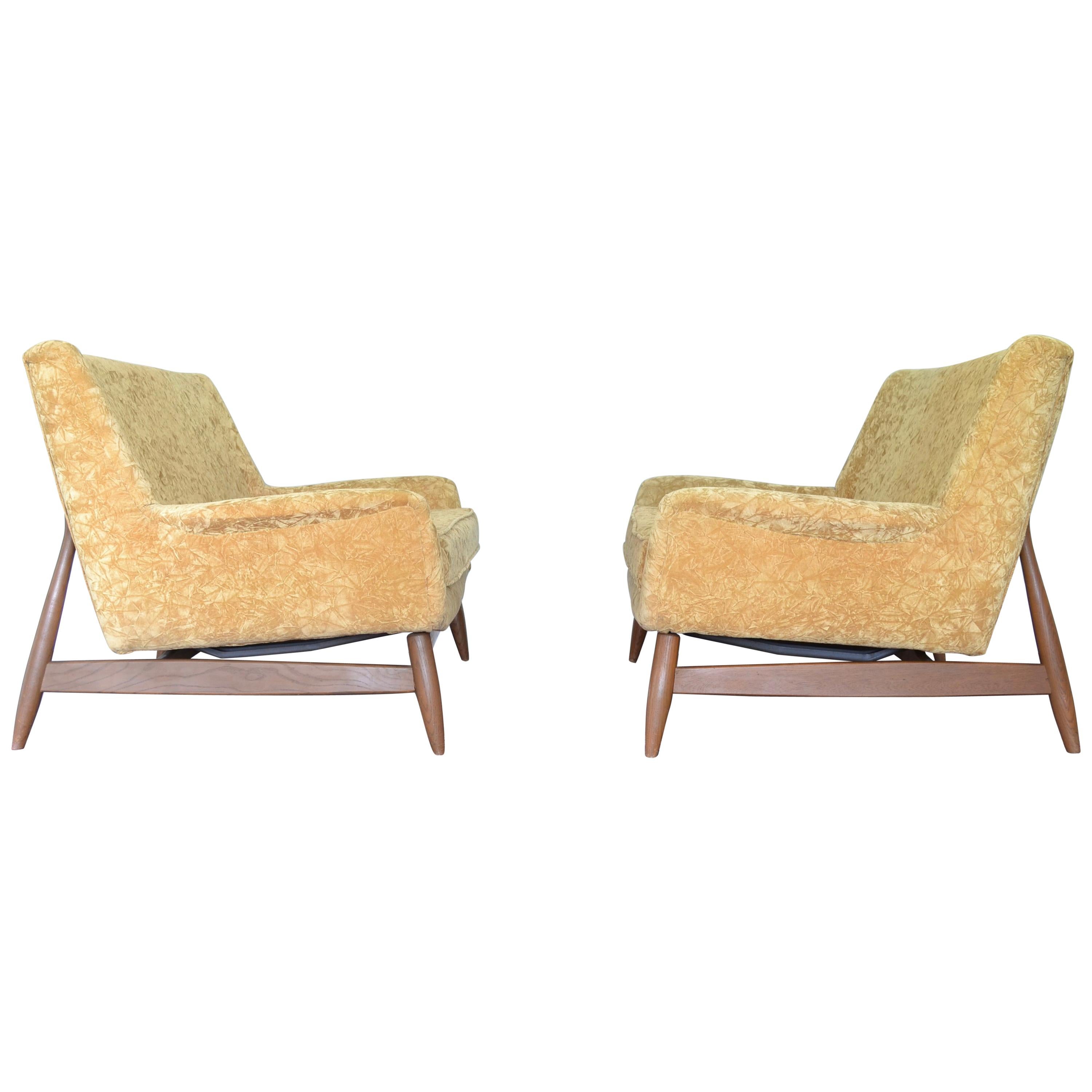 Pair of Settees Designed by Walter Baermann for Prestige Furniture
