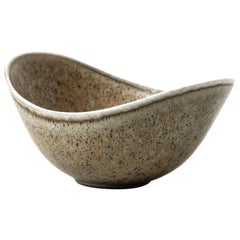 Gunnar Nylund Ceramic Bowl Model ARO by Rörstrand in Sweden