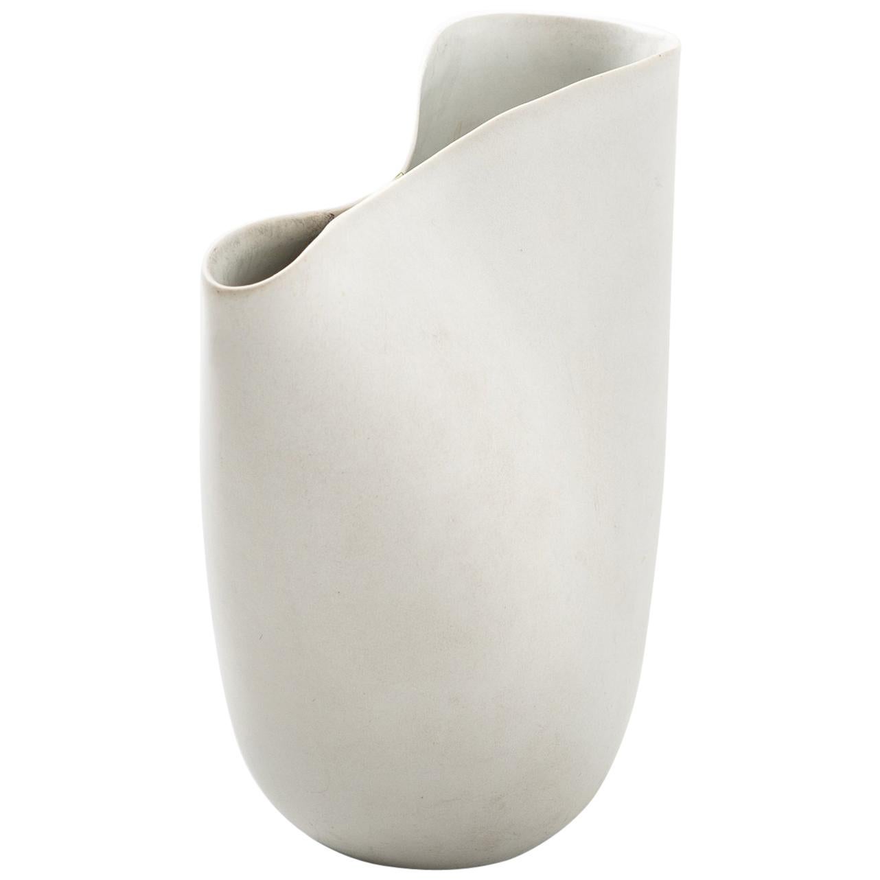 Vaso in ceramica Stig Lindberg Modello Veckla di Gustavsberg in Svezia