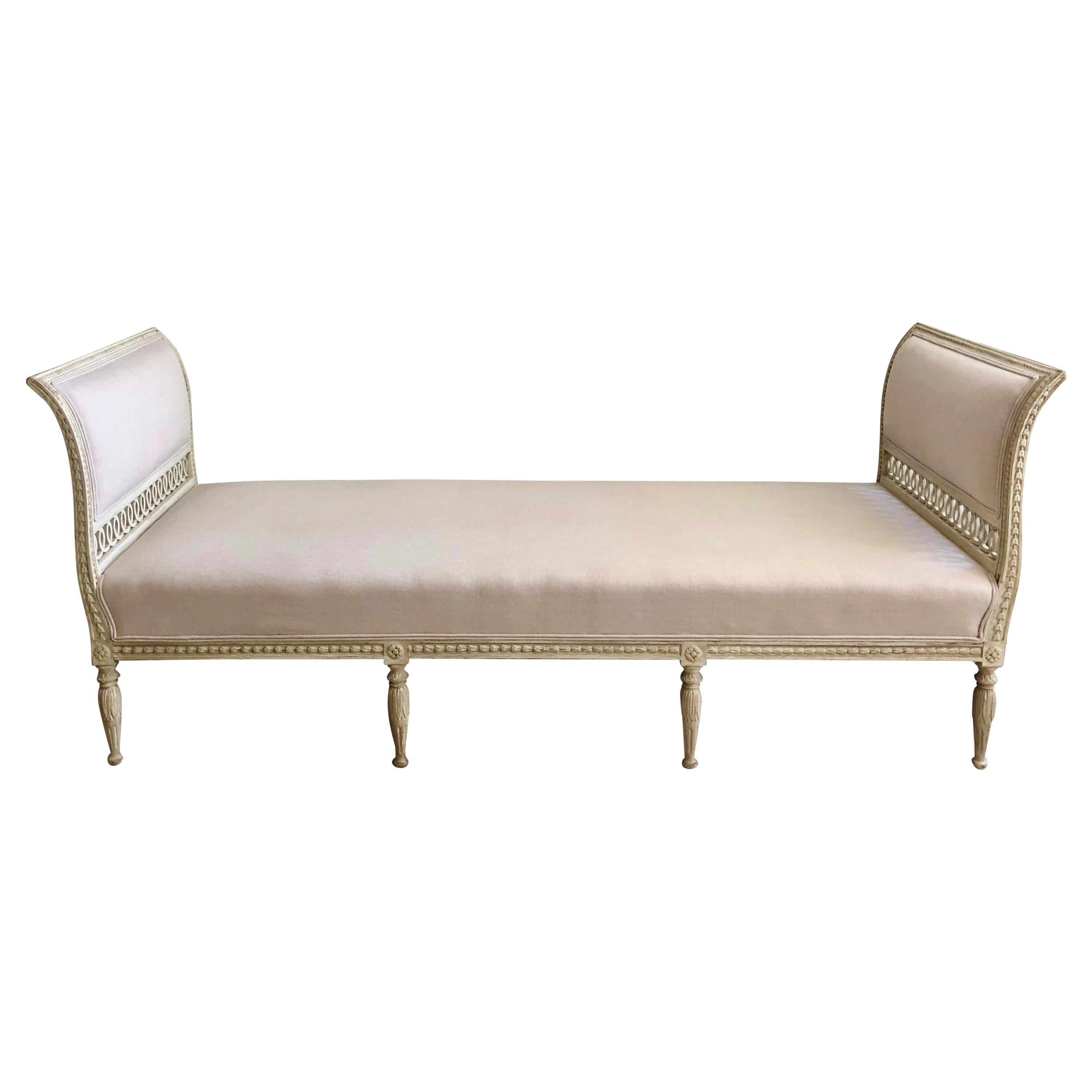 19th Century Swedish Gustavian Style Settee/Daybed
