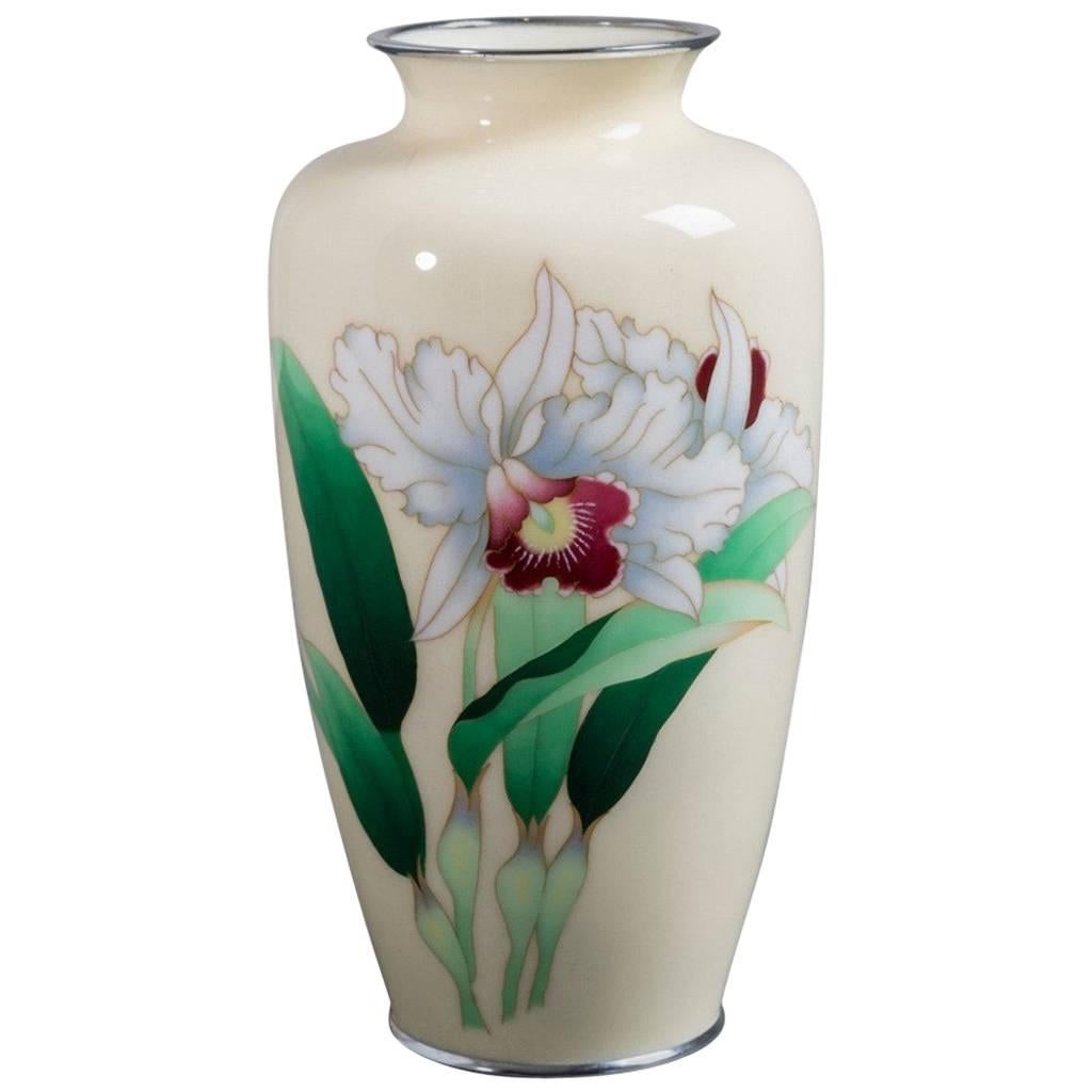 Japanese Cloisonné Enamel Vase from the Showa Period For Sale