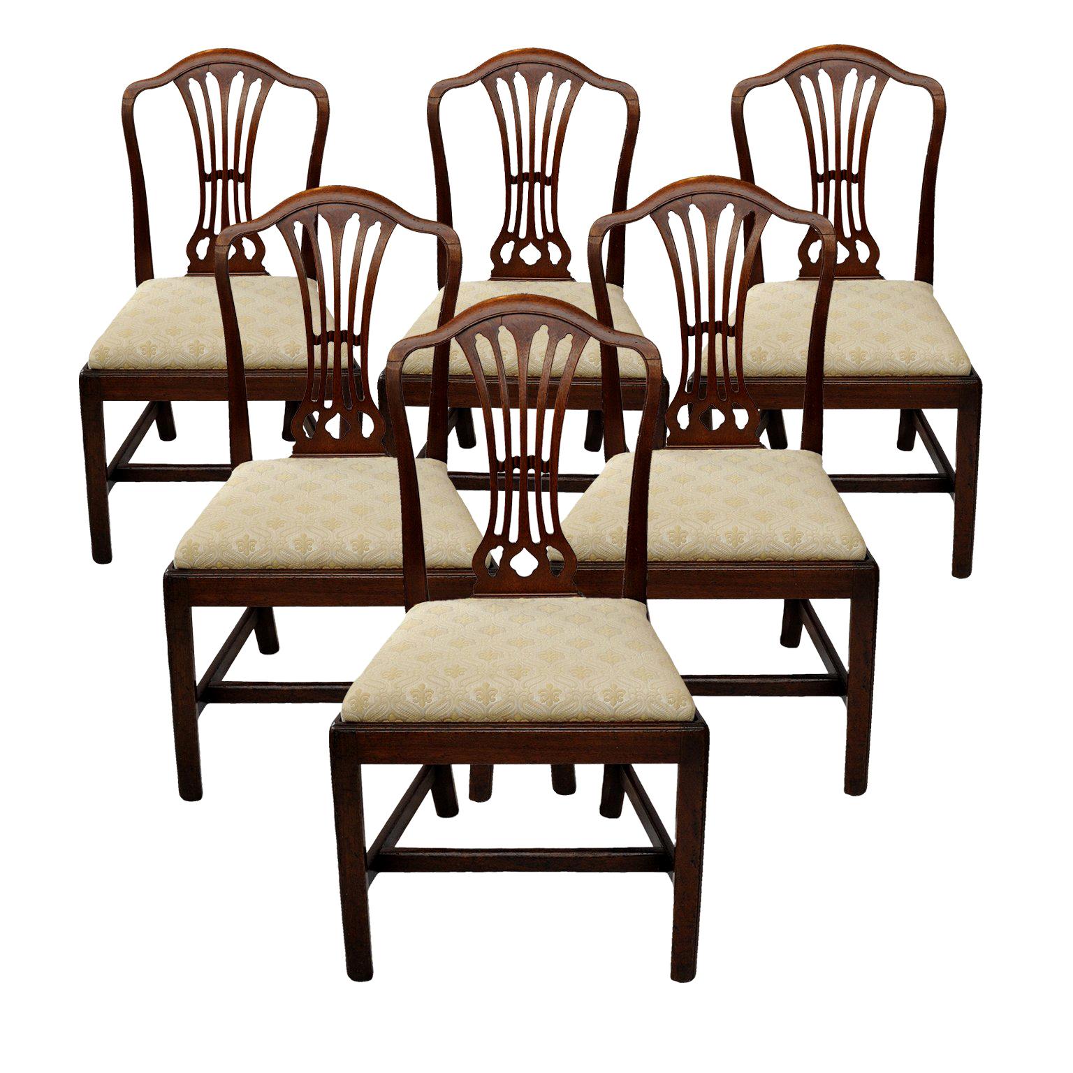 Set of Six George III Hepplewhite Style Mahogany Dining Chairs, circa 1780 For Sale