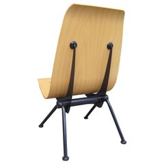 Antony Chair:: Modell 356 von Jean Prouvé für Vitra