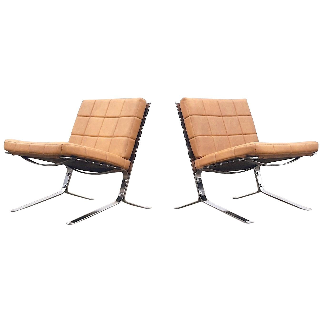 Pair of French Olivier Mourgue Beige “Joker” Easy Chairs for Airborne, 1960s For Sale