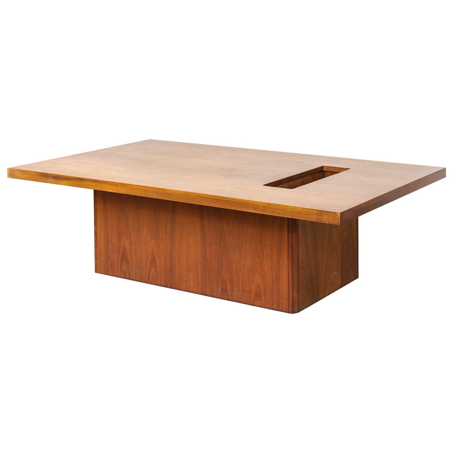 Midcentury John Keal for Brown Saltman Walnut Wood Coffee Table, 1960s For Sale