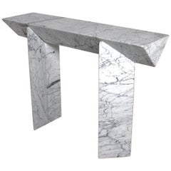 Impressionnante table console ou d'appoint en marbre Calacatta de Giulio Lazzotti