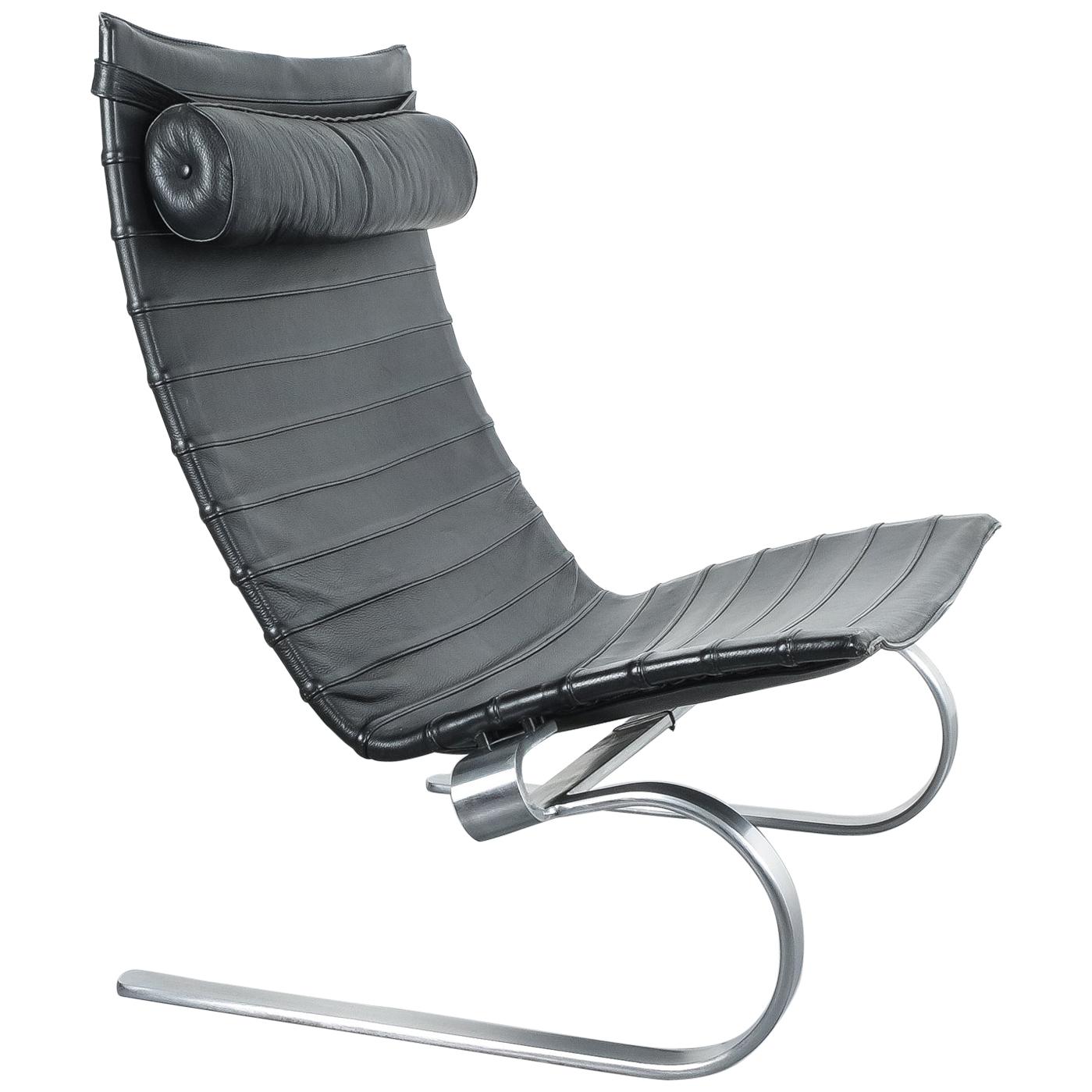 Poul Kjærholm Early Fritz Hansen PK20 Lounge Chair in Black Leather, 1987