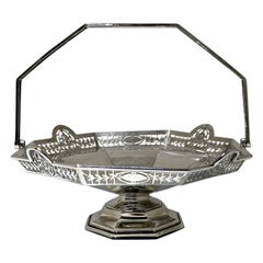 Early 20th Century Antique George V Sterling Silver Cake Basket Sheffield, 1923