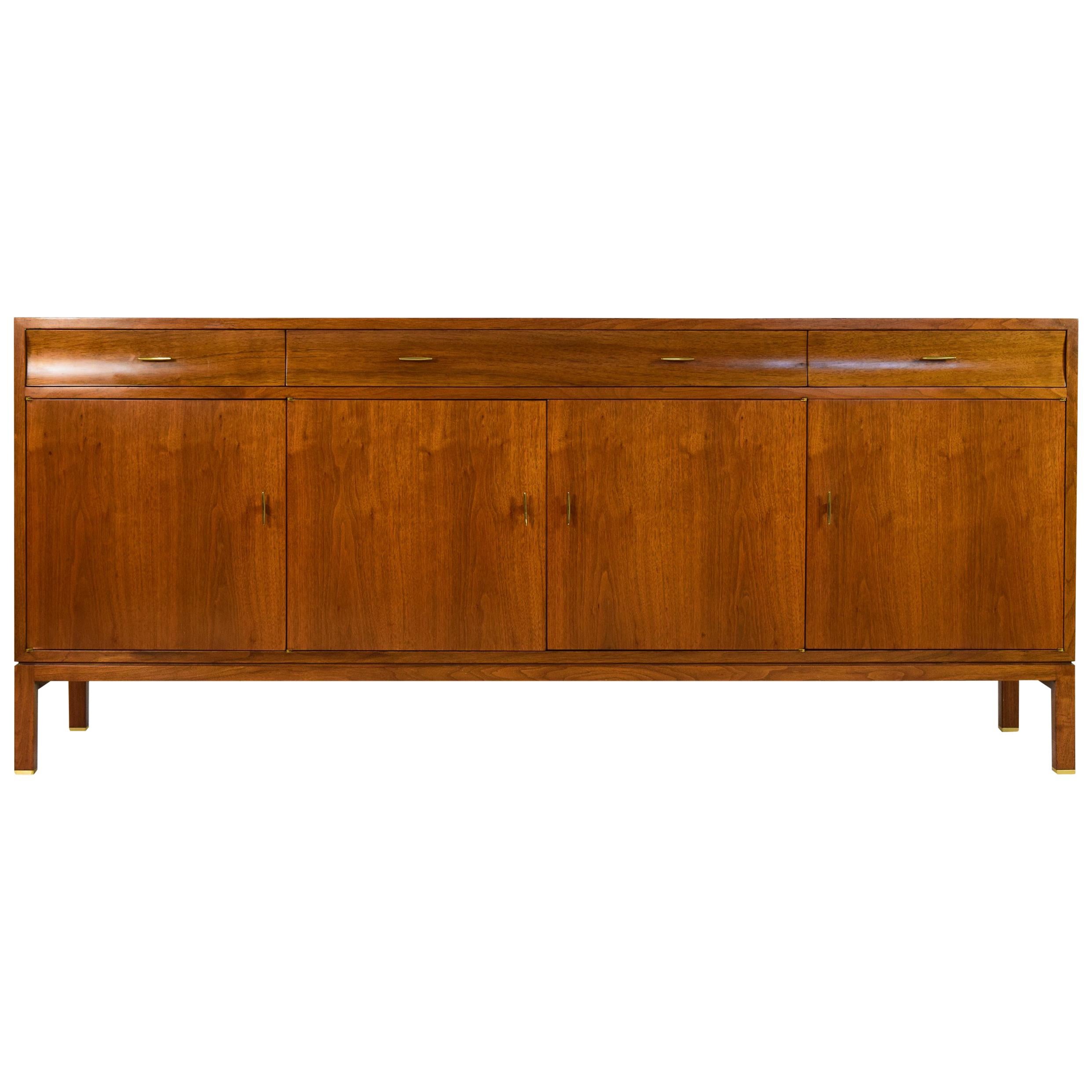 Sideboard in Walnut by Edward Wormley for Dunbar