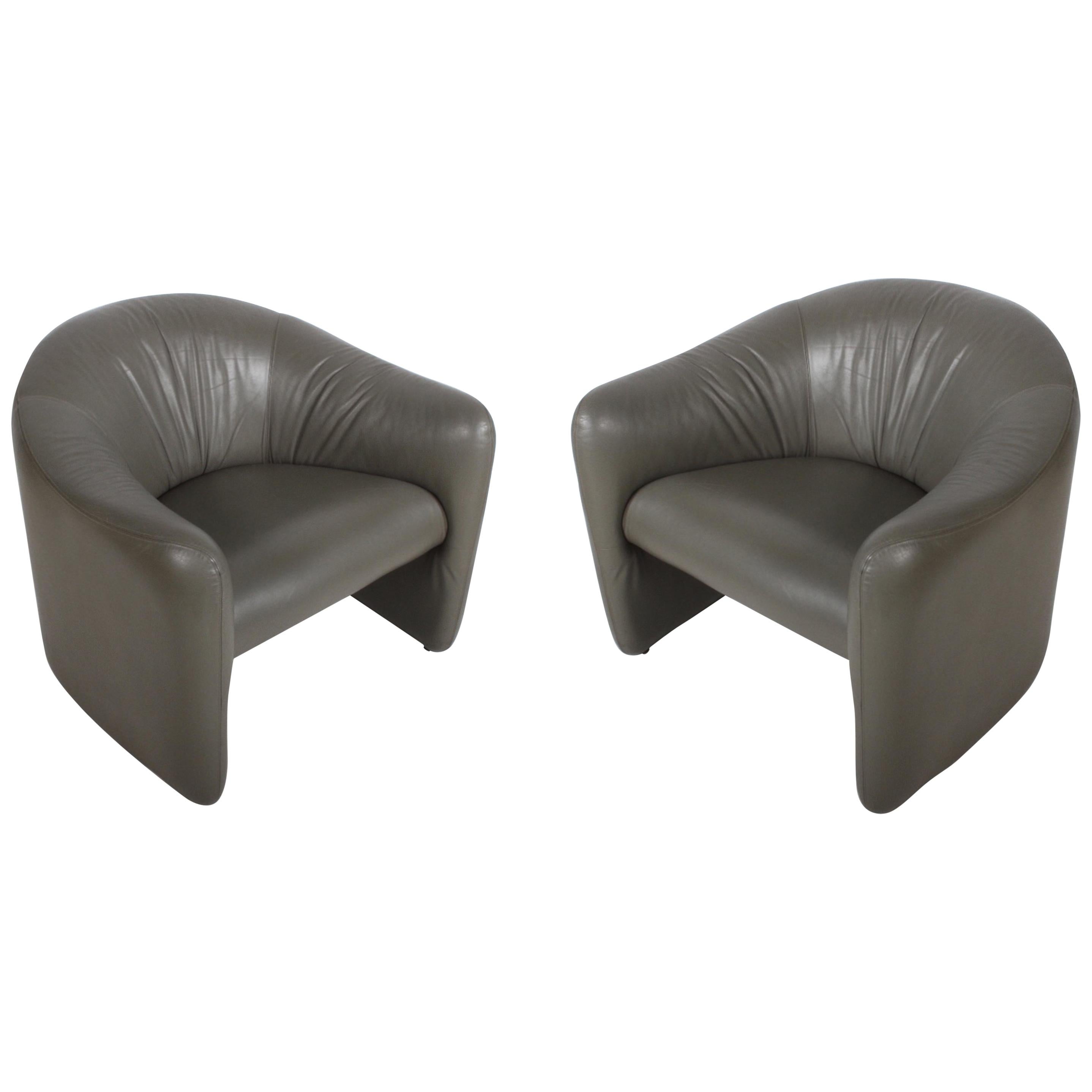 Pair of 1970s Metropolitan Furniture Company Leather Lounge Chairs